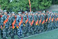 合肥蜀山區歡送新兵入伍 405名新兵踏上征程