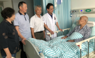 ?有一線希望都不放棄  94歲老人闖過(guò)