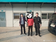 寧國一女子散步時遭猥褻 男子稱“離家一年突然失去理智”