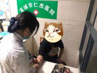 宣城：女子酒后開車去吃燒烤 被交警抓個正著