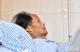 “魔芋大王”何家庆眼角膜成功移植  两名青少年将重见光明