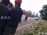  无锡高架桥侧翻|涉事路段附近停留多辆武警大型车辆