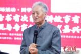 家庭教育专家：教育要重视方式、方法、方向 