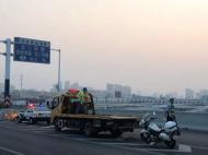 合肥交警嚴查違禁車輛駛入高架橋 將實時曝光違法車輛