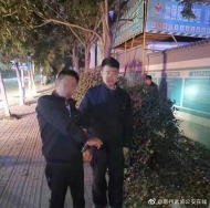 男子建筑工地內(nèi)盜走手機還謊稱是撿的 被亳州警方拘留