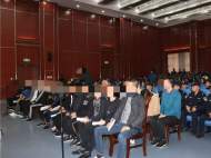 32名被告人涉11項罪名 廬江一涉黑案一審開庭