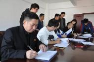 六安：集中發放詐騙案件退賠款，100余名受害大學生現場領款