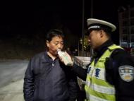 金寨：深入鄉鎮夜查酒駕，多名酒司機“落網”