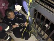 廣德：男子與兒子爭吵后要輕生 民警生死救援助脫險