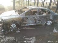 上墳引火災燒毀別人私家車  廬江警方提醒文明祭祀