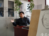 專(zhuān)訪安徽省公安廳“畫(huà)像師”強(qiáng)輝：他曾只靠背影 畫(huà)出嫌犯長(zhǎng)相