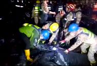 海寧污水罐體坍塌事故致9死4人重傷 救援人員在污水中搜救