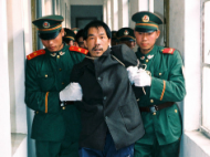 起底“女魔頭”勞榮枝｜法子英辯護律師： 他不求見家人，只關心勞榮枝跑了沒