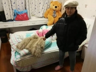 女子在廬江偷皮草被抓：為了回家穿得“俊” 