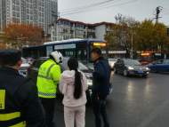 “無名氏”被撞身亡   肥東警方通過DNA鑒定尋找到其母