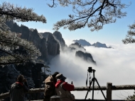 黃山臨時關閉南門、東嶺兩個換乘分中心和世界地質公園博物館
