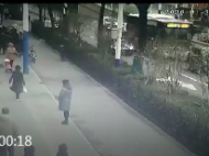 幼兒突發(fā)驚厥 合肥民警緊急送醫(yī)救治