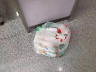 熱心市民給合肥地鐵站送消毒液  官方微博表示感謝