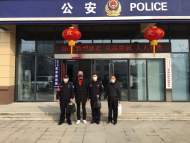 合肥一90后男子購(gòu)買(mǎi)1000多個(gè)口罩捐贈(zèng)給民警