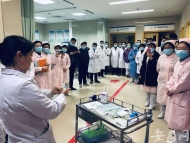 海軍安慶醫(yī)院發(fā)熱門診24小時開診 
