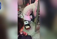 合肥南站一老人暈倒  “救命神器”AED首次派上用場