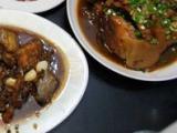 黄山市：餐饮服务单位同一空间内三十人以上聚餐聚会暂时一律取消