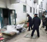 電動車充電引發火災  六安民警緊急救援