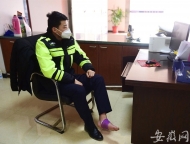 戰(zhàn)疫人物|“熱血輔警”唐博：腳傷不下“火線”