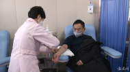 血庫告急，桐城這位退伍軍人立馬擼袖獻血