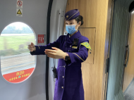 元宵節，來自合肥高鐵上溫暖的“隔空”擁抱（組圖）