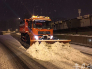 合肥市政迎戰冰雪保橋梁暢通 撒布融雪劑271噸
