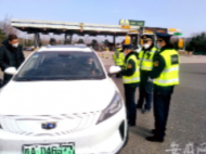 合肥2臺涉嫌非法班線客運車輛被查扣 將面臨最高10萬元處罰