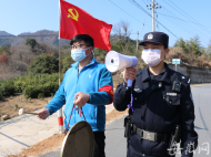 舒城：駐村民警“小喇叭”宣傳疫情防控