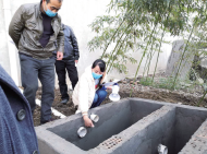 宿州市埇桥区疫情防控“不下火线”  户厕改造“开足马力”