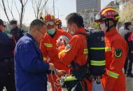 下水道作業(yè)突發(fā)意外 合肥2名工人不慎昏迷被困井中