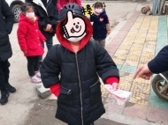 點贊！宿州11歲少年在路邊撿到7200元 在民警幫助下交還失主
