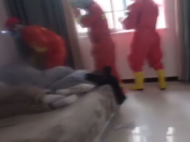 太和一男子酒后反锁家中欲轻生 消防破拆防盗门救援