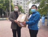 合肥市芙蓉小学热心家长为校园捐赠抗疫物资