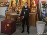繁昌县两男子盗窃功德箱被抓 