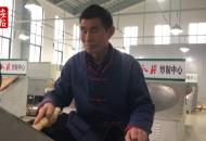 山上种茶 家中迎客 金寨县大湾村产业扶贫带动农民增收