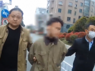 男子涉嫌生產、銷售偽劣口罩被上網追逃 民警20小時蹲守將其抓獲