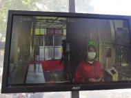 宣城二中：紅外線測(cè)溫儀實(shí)時(shí)顯示體溫