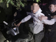 蕪湖：盜車(chē)賊在路邊等“買(mǎi)主” 不料等來(lái)了警察