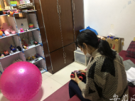 為籌錢(qián)給自閉癥兒子治病 單親媽媽想退房款卻遇難題
