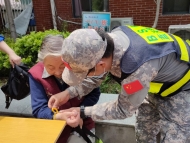 蕪湖：黃手環為老人送來關愛