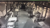 8旬老人坐公交車突然心臟不舒服   駕駛員爭分奪秒護送去醫院