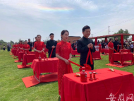 脫下“戰(zhàn)袍”換嫁衣 安醫(yī)大四附院戰(zhàn)疫“天使”變身最美新娘