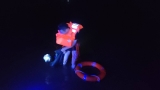 好险!男子醉酒跌落水库 庐江民警及时下水救起