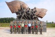 安徽某預備役高炮團開展兵員整組點驗激發“自豪感”