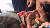 芜湖一男子右手食指被戒指卡住  求助消防